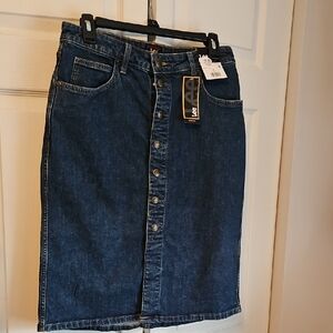 Lee Blue Denim Skirt with Stitch Detail
